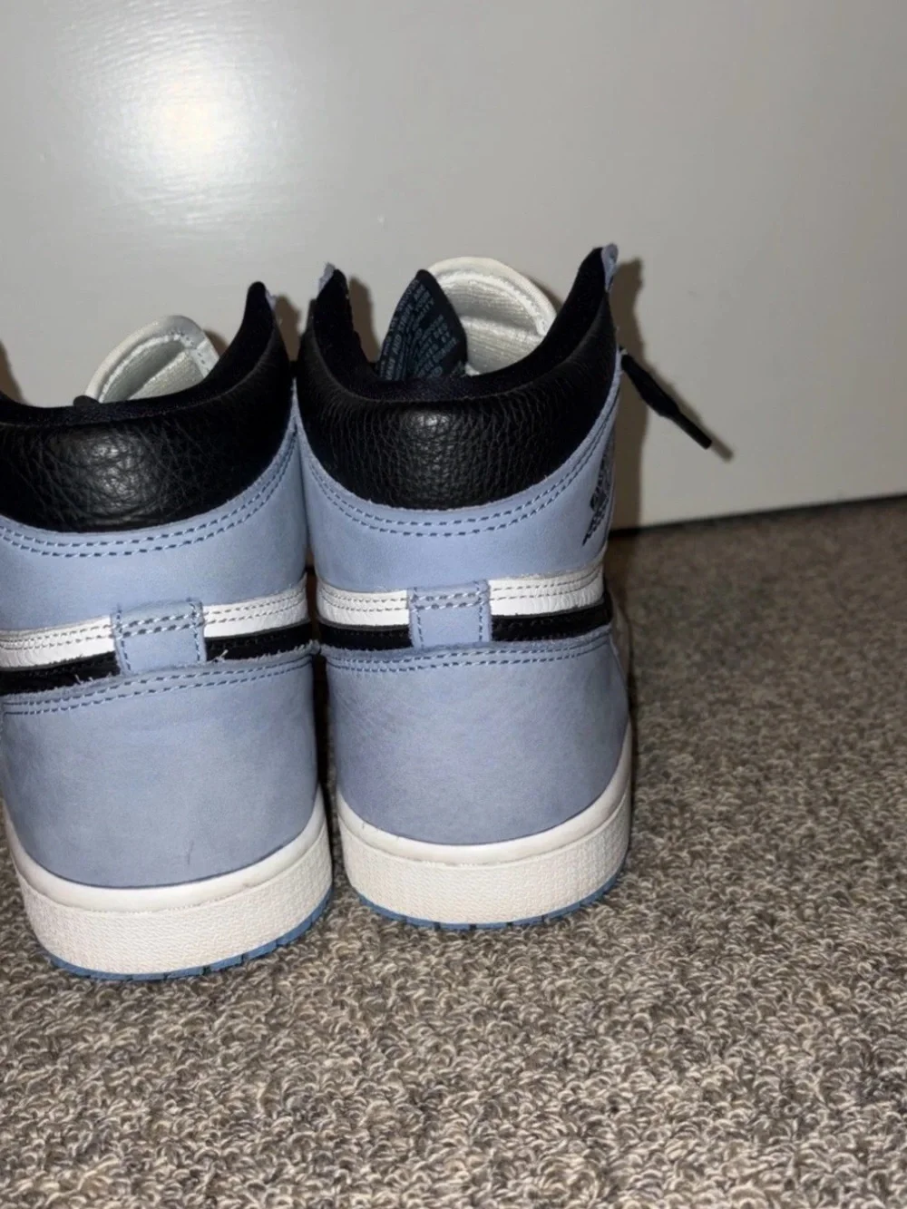 Air jordan 1 high university blue retro worn once 8 men’s and all stars in tact